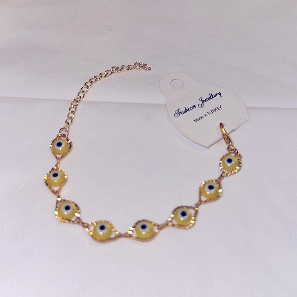 Jewelry - Evil eye bracelet
